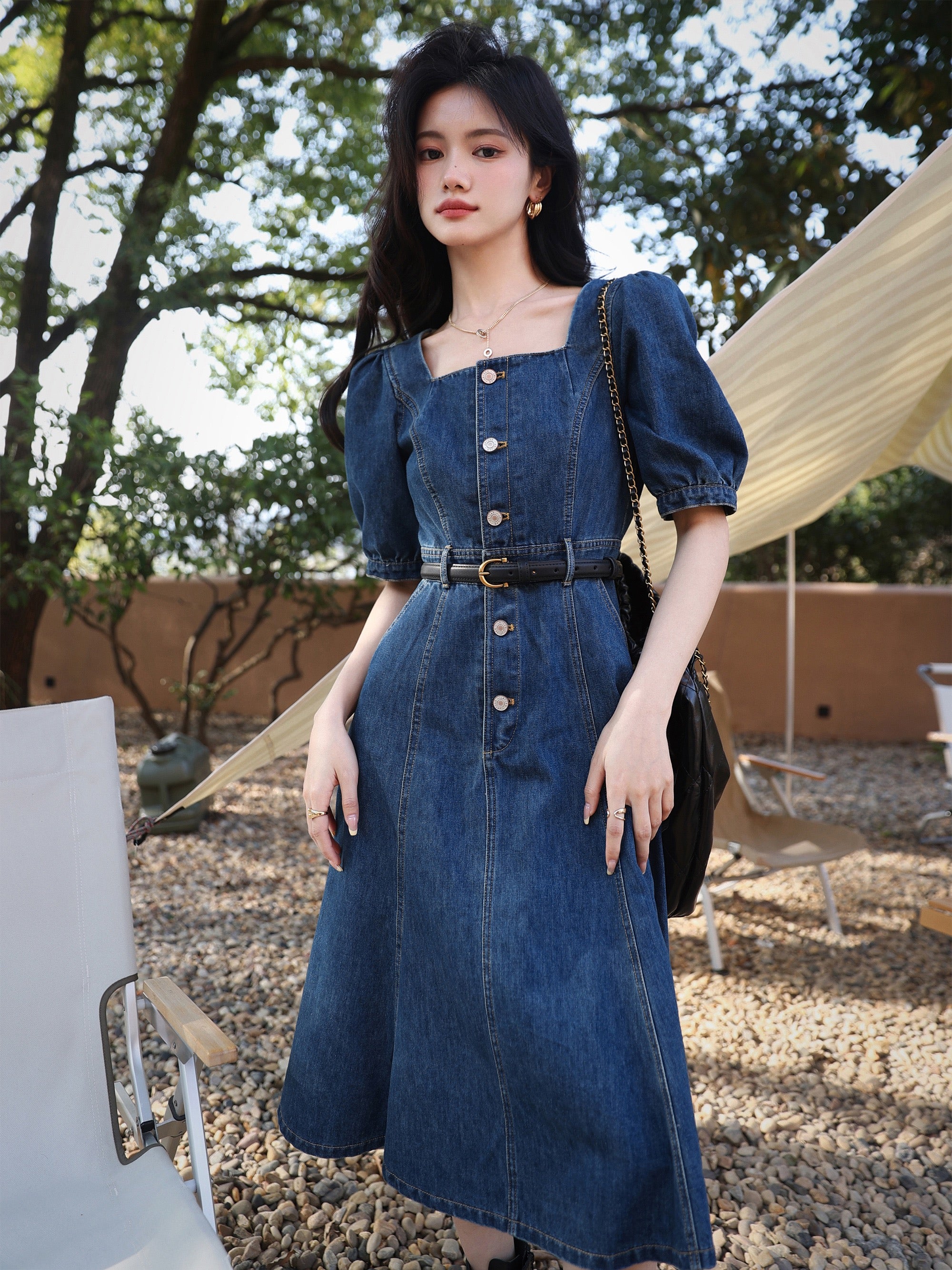 The plum is ripe [Barcelona] 80 cotton retro French square collar denim  dress new puff sleeve dress