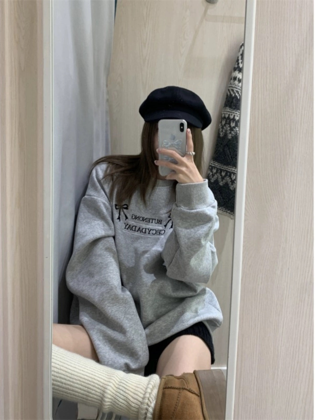 PPHOME Early Korean Girl~Gray letter embroidered plus velvet loose sweatshirt autumn and winter lazy versatile casual top