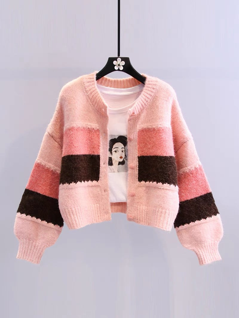 Retro Hong Kong style contrast color sweater jacket for women autumn and winter 2023 new Japanese style loose outer wear short knitted cardigan