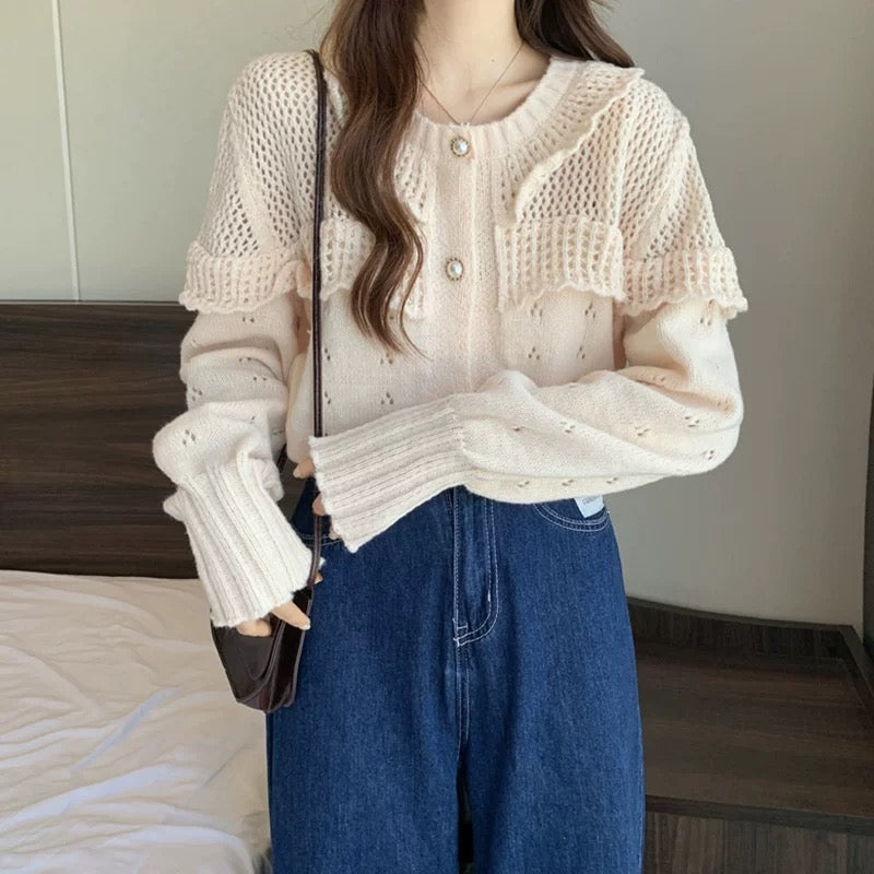 Winter 2023 new style small fragrant knitted cardigan design niche Korean style gentle sweet soft waxy sweater for women