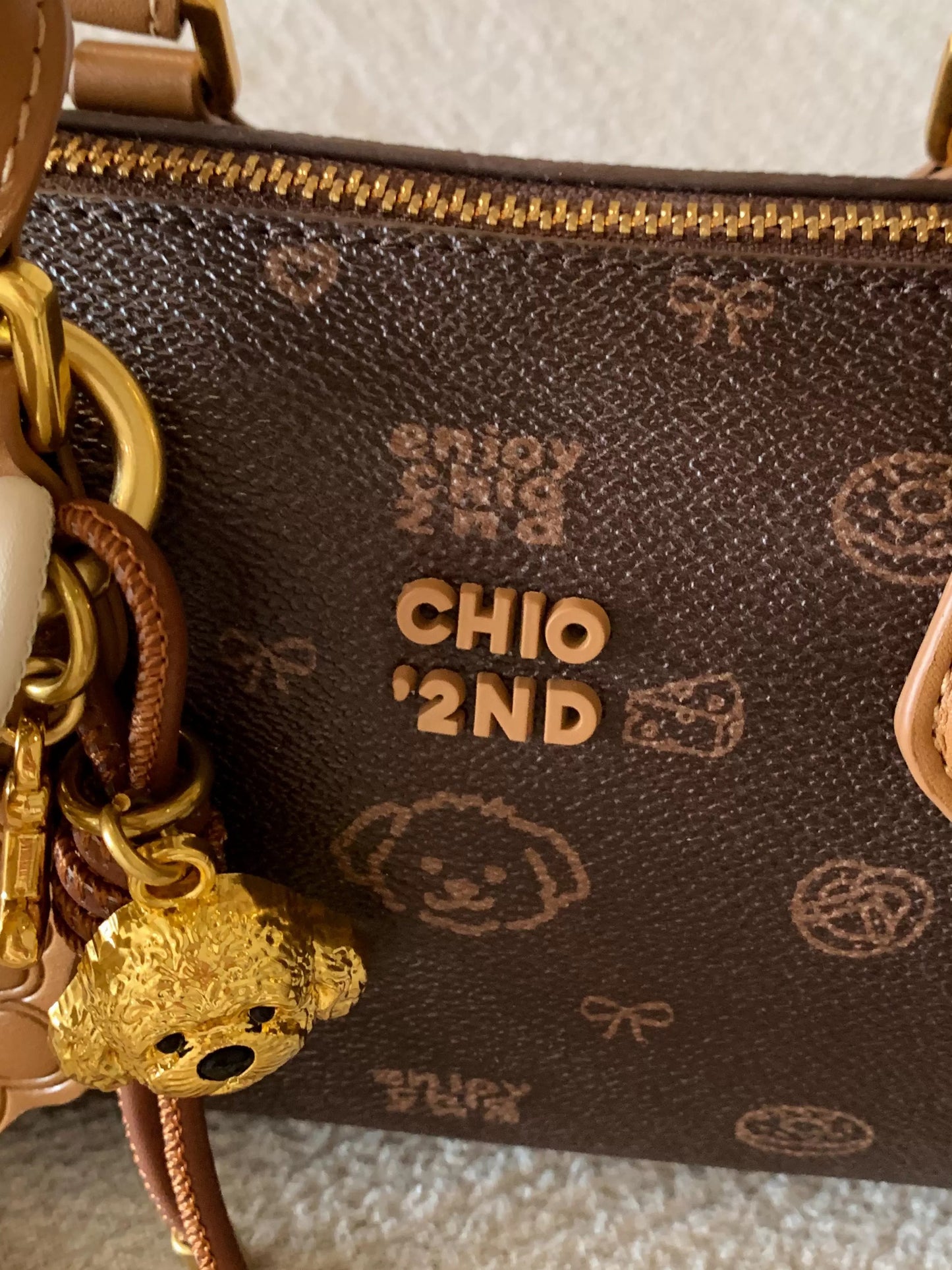 South Wind Chio2nd Bread Puppy Sunny Valley Echo Pillow Bag Women's 2025 New Hand-held Crossbody Bag