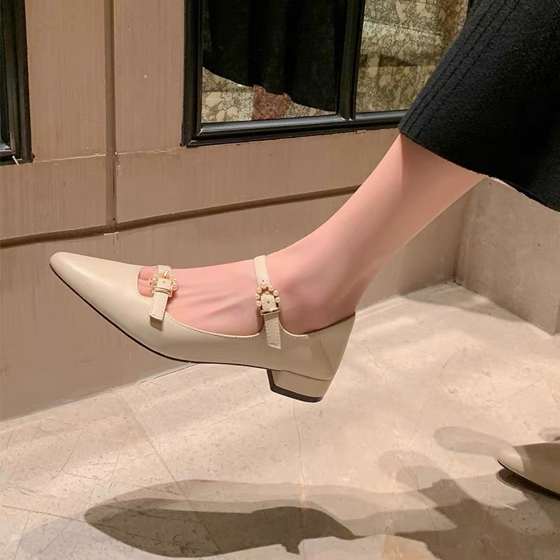 Girl Twin Flowers!  Low-heeled Mary Jane shoes pointed toe spring and autumn temperament shallow mouth single shoes square toe chunky heel ladies shoes