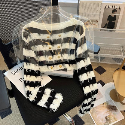 High-end ladylike temperament hot girl striped woolen sweater tops for women petite short tops early autumn new style