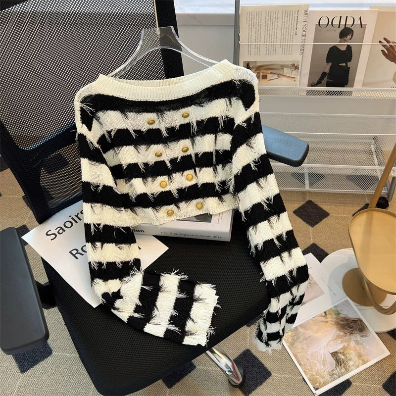 High-end ladylike temperament hot girl striped woolen sweater tops for women petite short tops early autumn new style