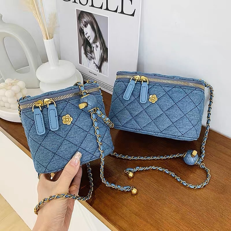 Small fragrant style denim blue box bag women's 2023 new hot style high-end all-match one-shoulder Messenger small bag