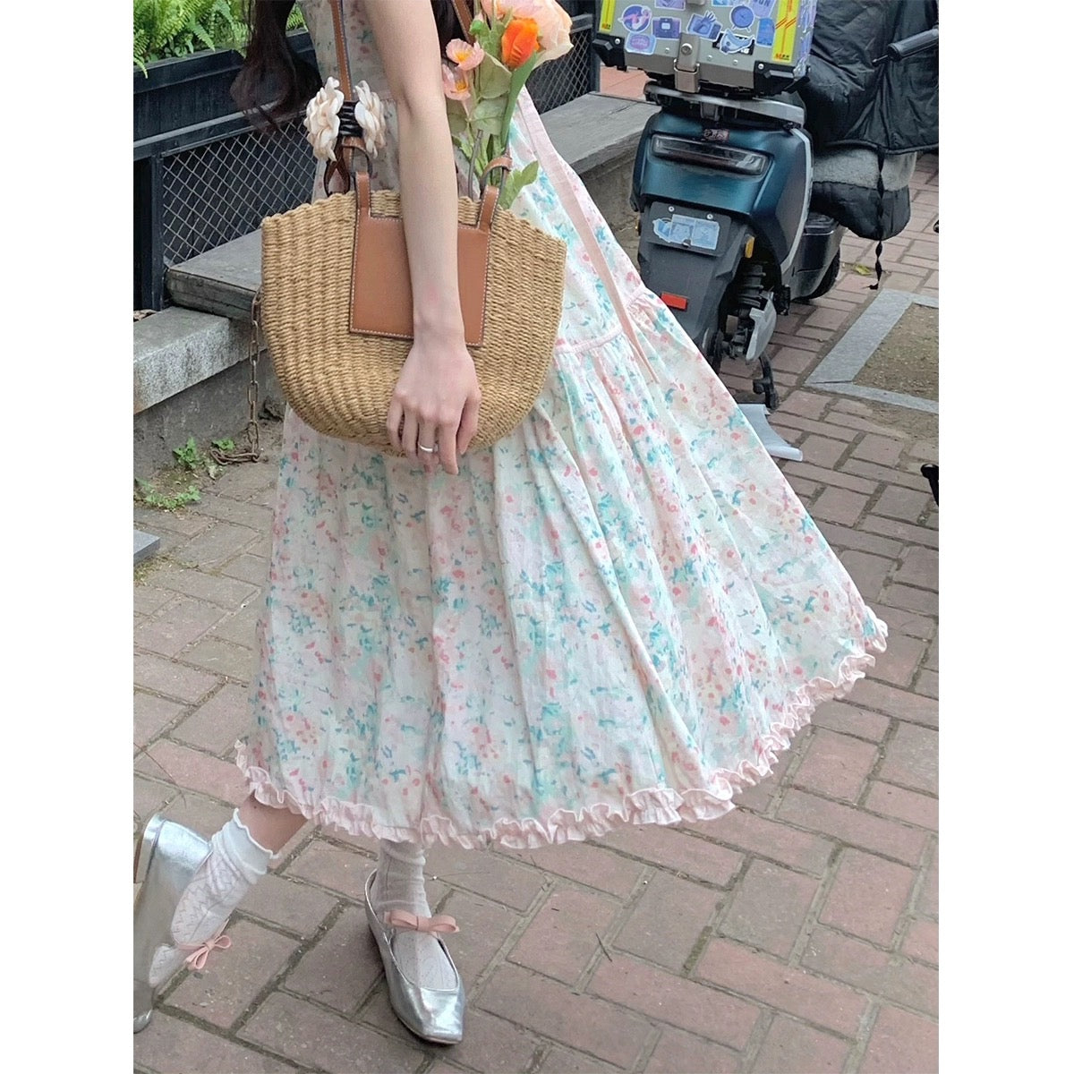 THE TURE original flower girl beautiful suspender dress summer 2024 new niche design slim long skirt