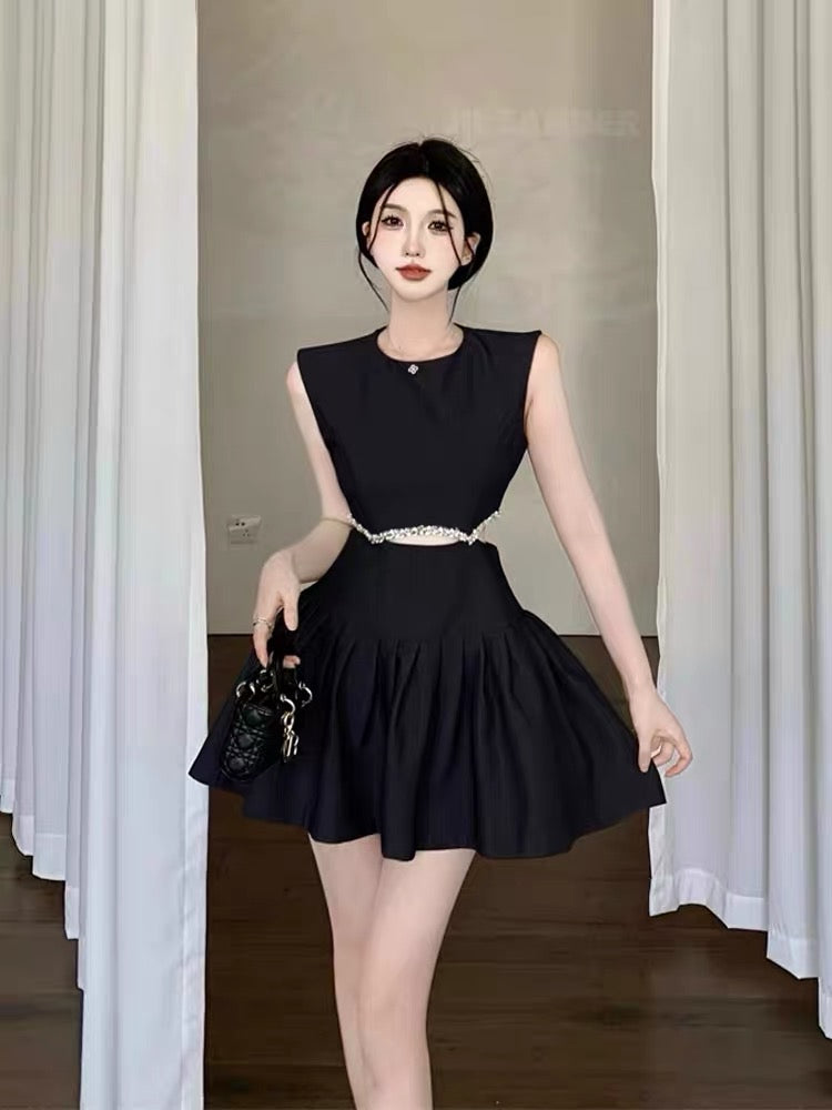 French Hepburn style high-end sexy waistless diamond inlaid slim waist sleeveless dress women's summer little black dress