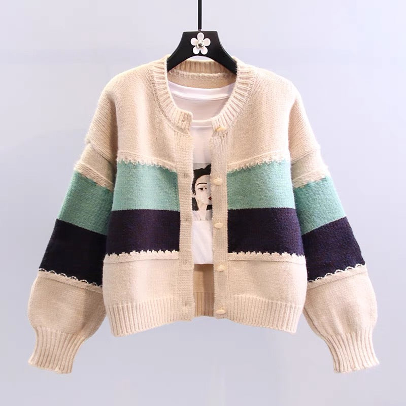 Small fresh contrasting color striped sweater jacket for women autumn and winter 2023 new Japanese style sweet loose outer knitted cardigan