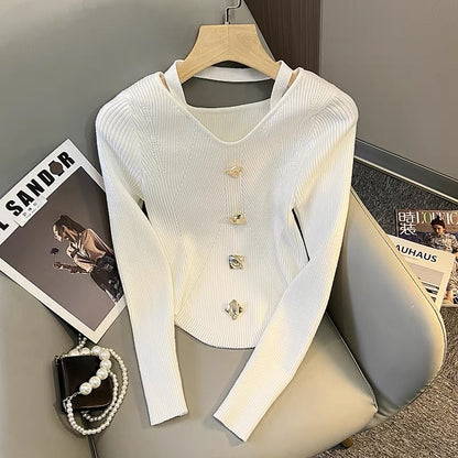 2023 new autumn style high-end temperament slim halterneck V-neck sweater women's short bottoming shirt chic top (B2211)