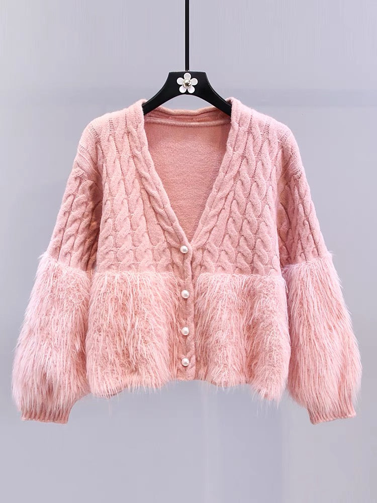 Xiaoxiangfeng mink velvet spliced sweater jacket for women autumn and winter 2023 new loose, gentle and high-end knitted cardigan