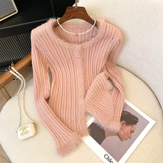 2023 new autumn and winter pure desire sweet and spicy design niche pink long-sleeved sweater sweater tops for women