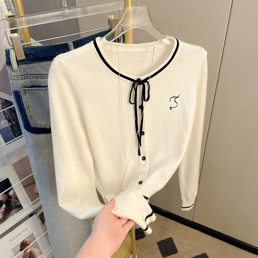 Designed college style bow long-sleeved knitted cardigan top autumn new temperament round neck sweater jacket for women T9895