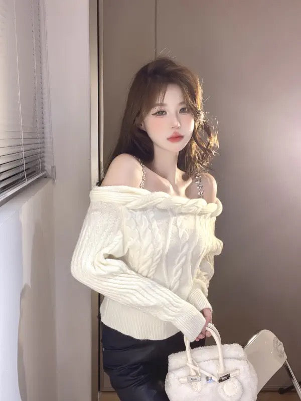 French sweet and gentle one-shoulder top for women, autumn and winter design, temperament, short suspender sweater, twist knitwear