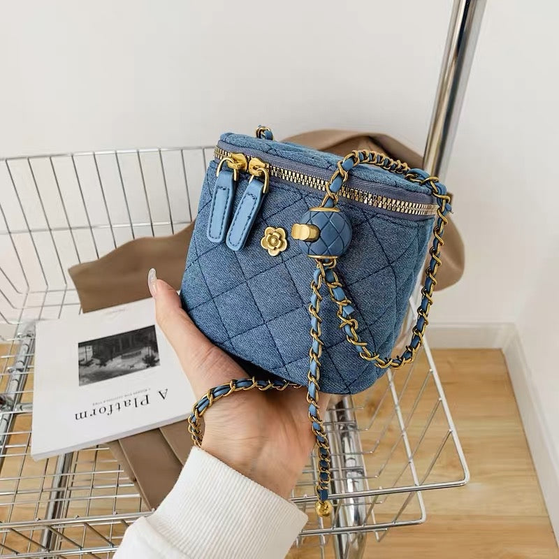 Small fragrant style denim blue box bag women's 2023 new hot style high-end all-match one-shoulder Messenger small bag