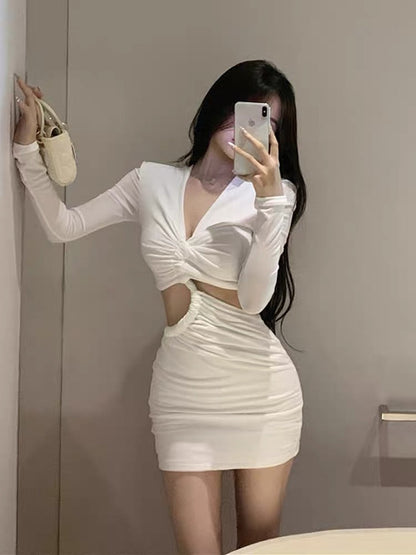 French long-sleeved v-neck white dress women's spring and autumn senior sexy babes show waist tight tight wrap hip skirt