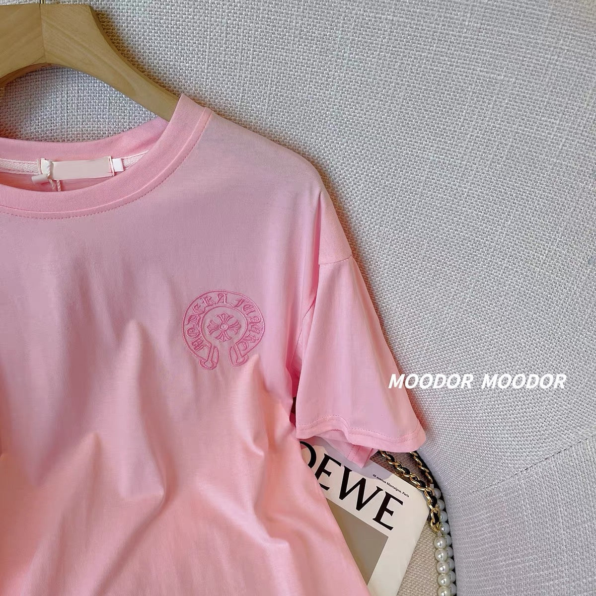 Pink short-sleeved top women's summer new cross embroidery spelling letters round neck loose slimming fragrance trendy