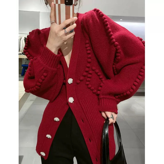 Niche design Christmas red sweater women's autumn and winter heavy industry temperament fashionable pearl spike ball sweater jacket T9492