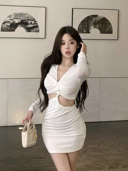 French long-sleeved v-neck white dress women's spring and autumn senior sexy babes show waist tight tight wrap hip skirt