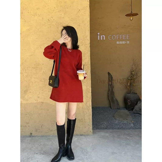 Atmospheric natal New Year and Christmas red knitted sweater for women in autumn and winter, loose and slim, western-style mid-length top T9496