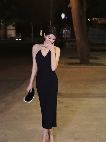 Thirteen and Little Halter Neck Dress Women's Summer Sexy Backless Slim Bag Hip High Sense Hepburn Little Black Dress