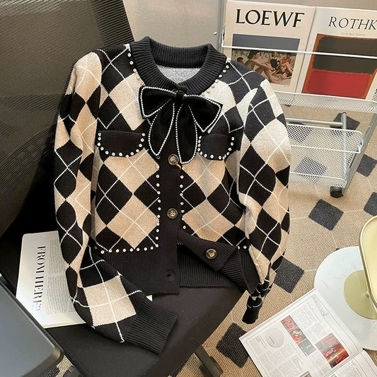 Retro contrasting color small fragrant style sweater for women autumn and winter new style French temperament sweet hot diamond bow sweater top