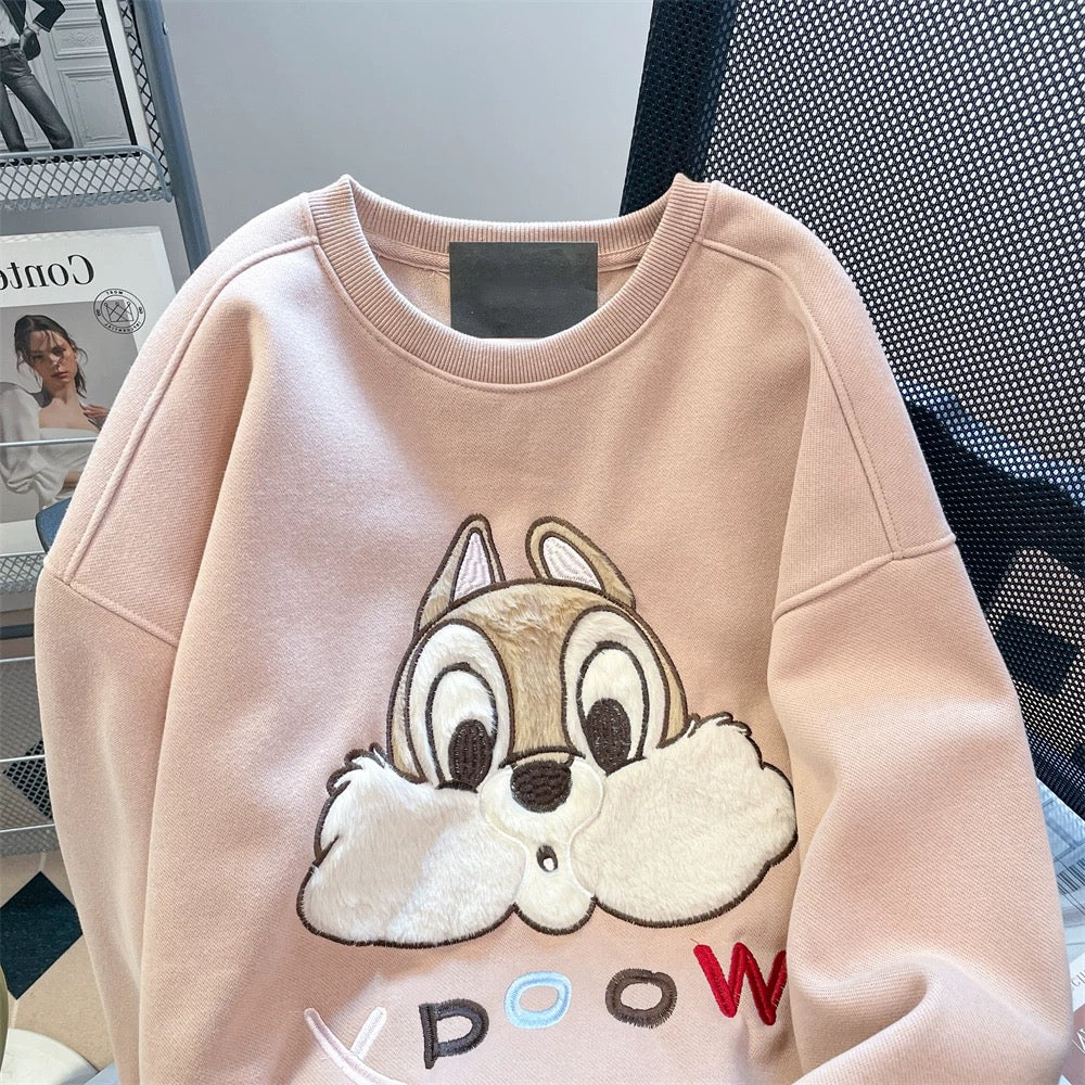 Dirty pink cute plush cartoon embroidered straight shoulder sweatshirt for men and women autumn and winter lazy style plus velvet thickened inner top