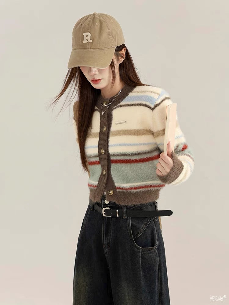 Yang Paopao American retro striped contrasting short sweater