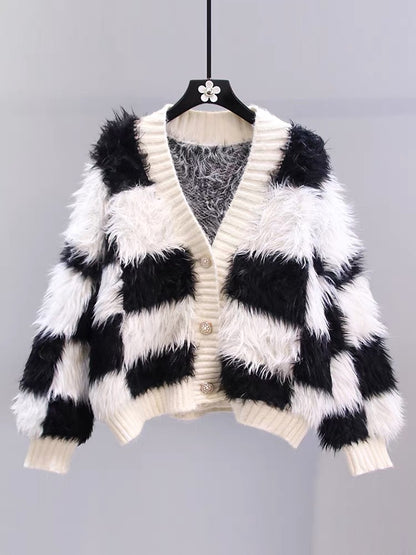 Contrast color checkerboard mink velvet V-neck sweater jacket for women autumn and winter 2023 new loose lazy style knitted cardigan