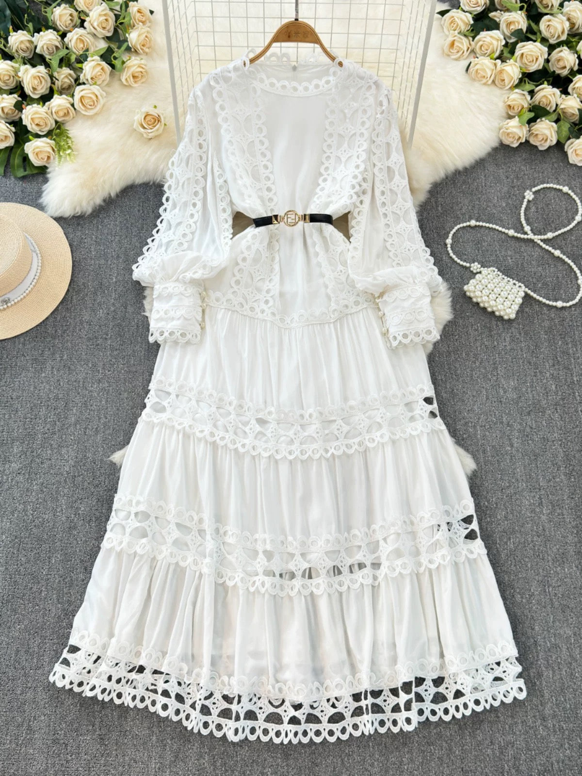 Palace style dress spring dress for women heavy hollow lace splicing slim fit long French puff sleeve high-end dress