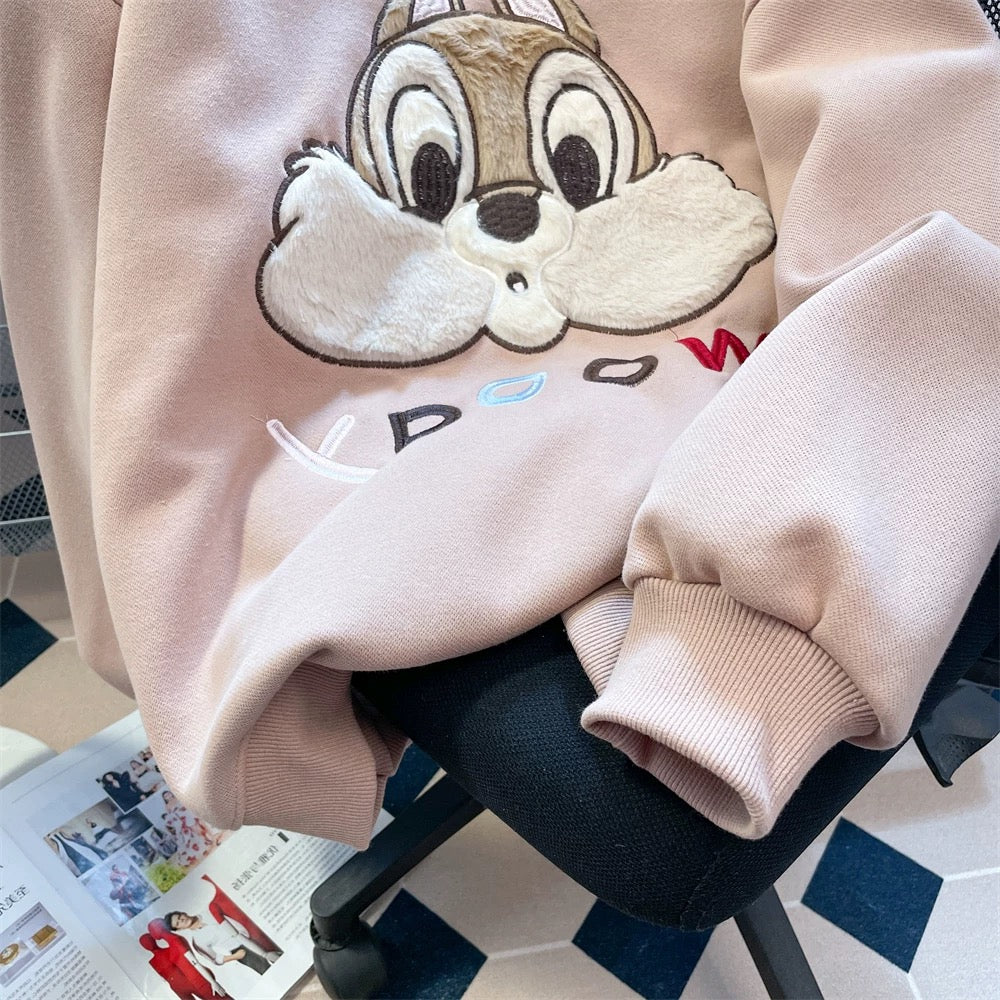 Dirty pink cute plush cartoon embroidered straight shoulder sweatshirt for men and women autumn and winter lazy style plus velvet thickened inner top