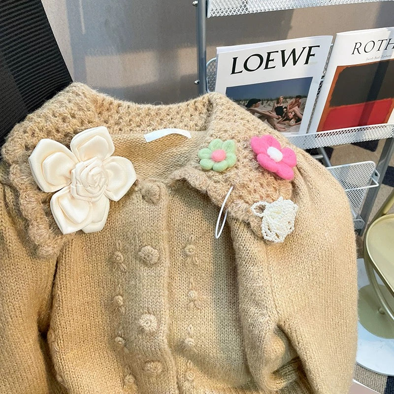 Korean style heavy industry crocheted doll collar three-dimensional flower puff sleeves short sweater women's sweater autumn and winter new style