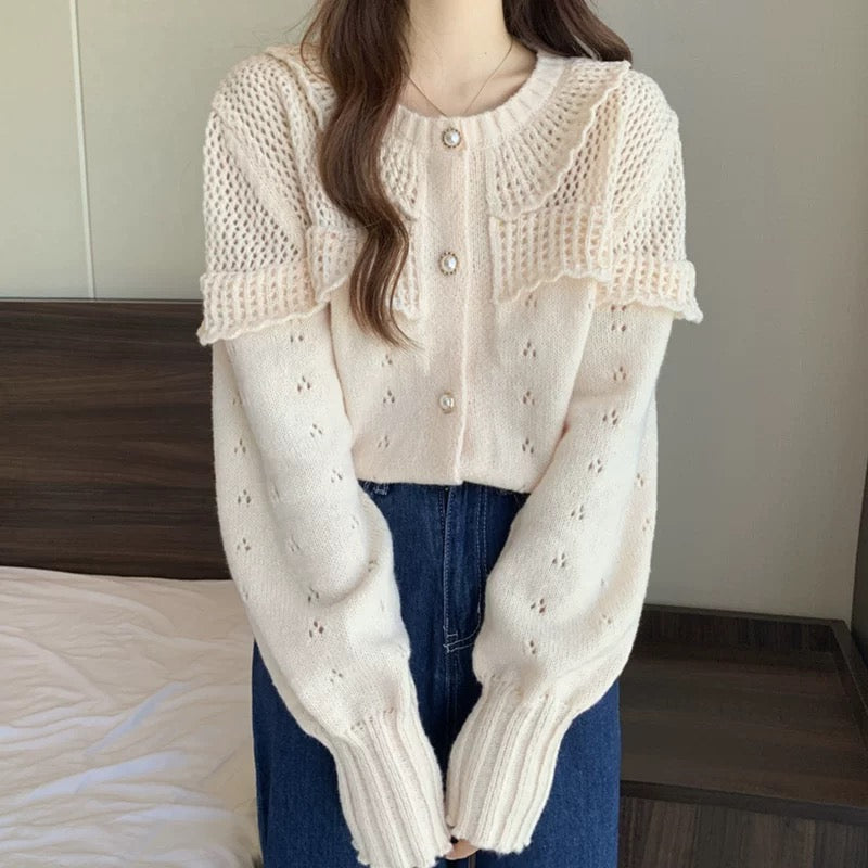 Winter 2023 new style small fragrant knitted cardigan design niche Korean style gentle sweet soft waxy sweater for women