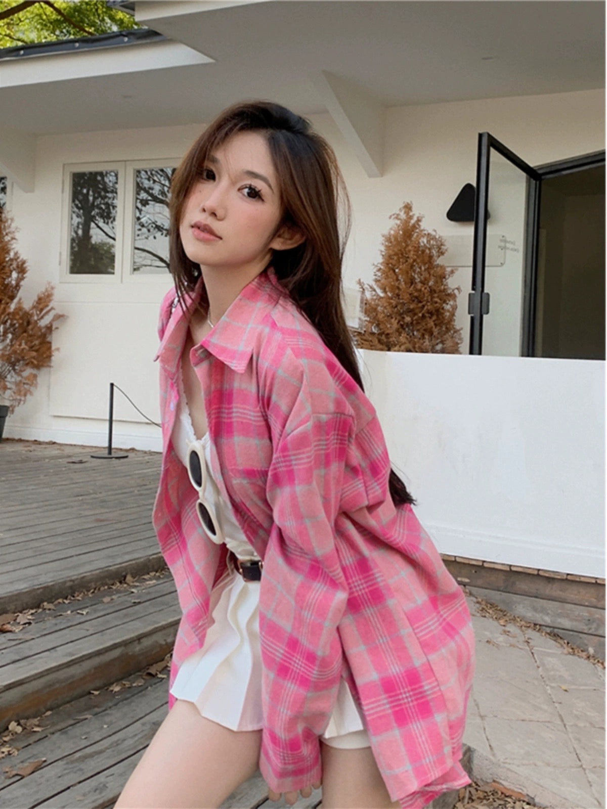 Korean version of the pink plaid long-sleeved sunscreen shirt women's early autumn new loose and versatile mid-length outerwear chic