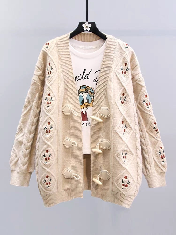 Retro Embroidered Horn Button Sweater Jacket Women Autumn and Winter 2023 New Loose Lazy Style Knitted Cardigan