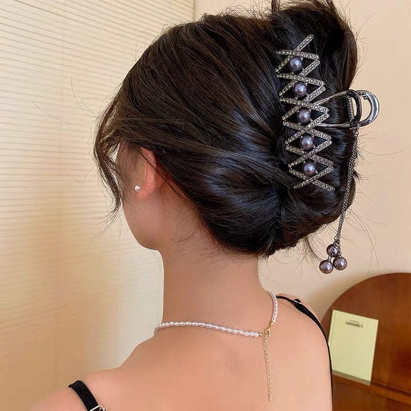 Korean super flash full of diamonds pearl tassel clip light luxury high-end shark clip hair clip fashion net red temperament hair accessories