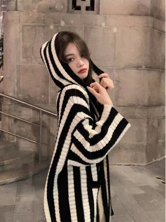 EUSKY IIWAN Contrast color striped sweater jacket autumn new high-end loose lazy sweater cardigan (S712)