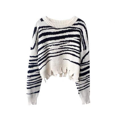 Short long-sleeved striped women's sweater popular 2023 new spring pullover loose lazy style sweater top (B4411)