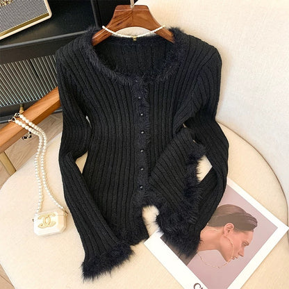 2023 new autumn and winter pure desire sweet and spicy design niche pink long-sleeved sweater sweater tops for women