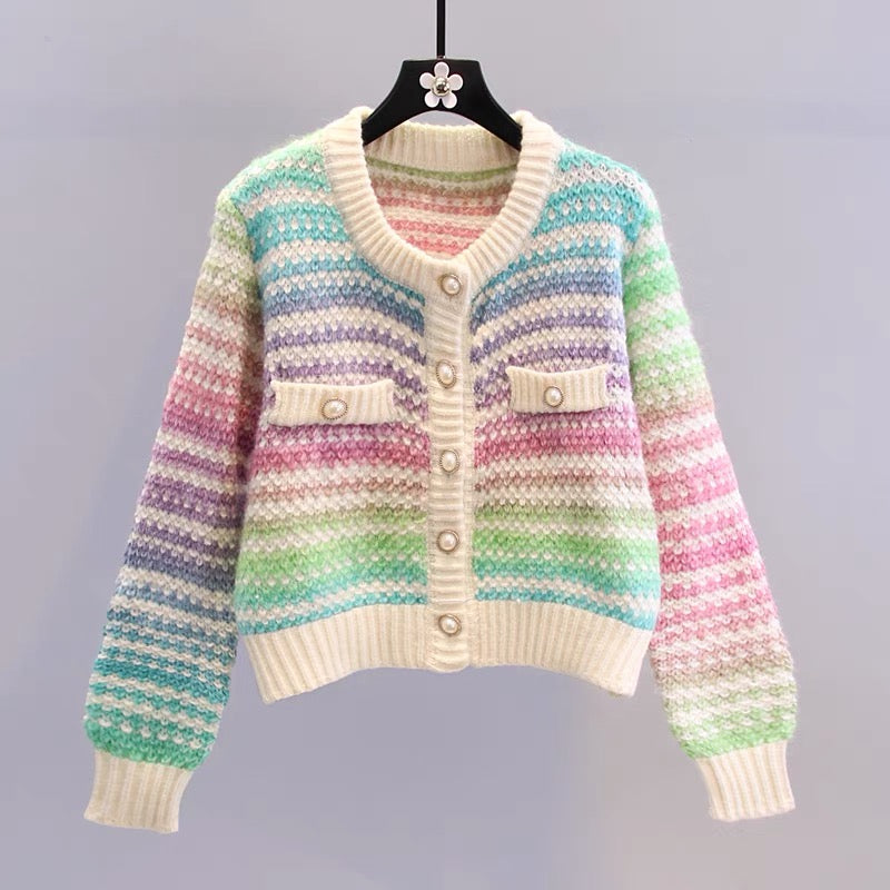 Japanese small fresh rainbow sweater jacket women 2023 autumn and winter new fashion foreign style age-reducing short knitted cardigan