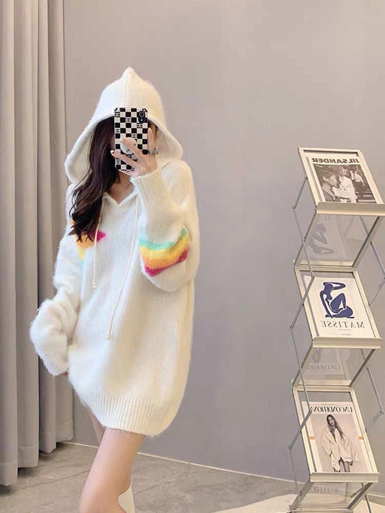 Gentle and windy mohair color-blocked hooded sweater for women in winter, warm, high-end, chic and age-reducing top ins T3453