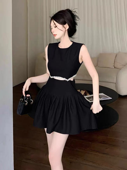 French Hepburn style high-end sexy waistless diamond inlaid slim waist sleeveless dress women's summer little black dress