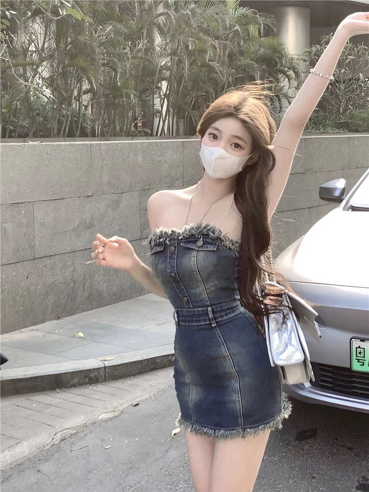 Hot girl design sense waist tube top raw edge denim dress temperament retro sexy bag hip short skirt women summer