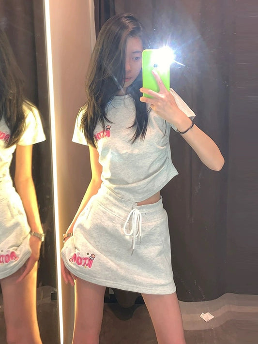 Student hot girl casual sports suit female summer short slim short-sleeved T-shirt short skirt OOTD two-piece set