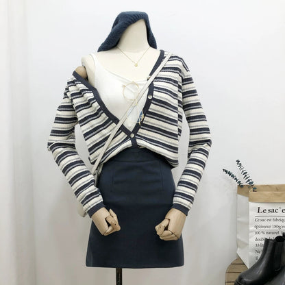 Korean retro V-neck contrast striped long-sleeved knitted cardigan for women in autumn and winter layered outer wear mixed cashmere sweater jacket