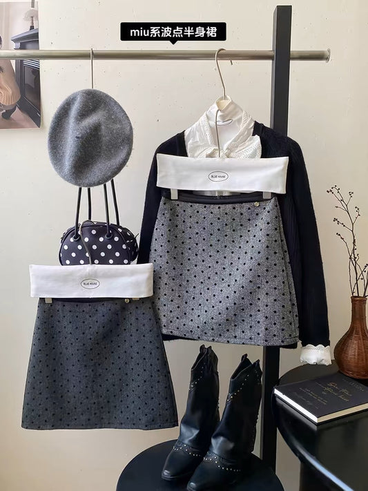 miu gray gray niche polka-dot high-waisted short skirt for women in autumn slimming butt-hugging temperament retro French A-line skirt