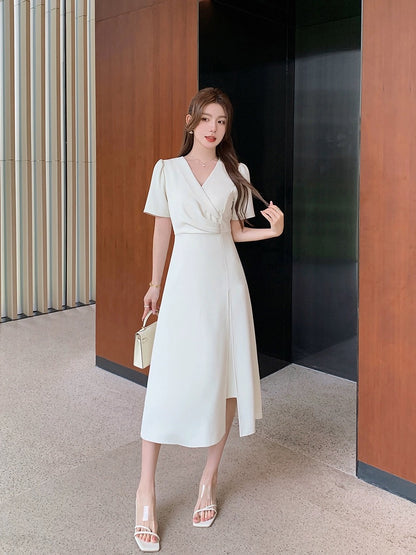 Mrs. Island Song's temperament, high-end goddess style, high-end V-neck dress for women, summer slimming and slimming A-line skirt