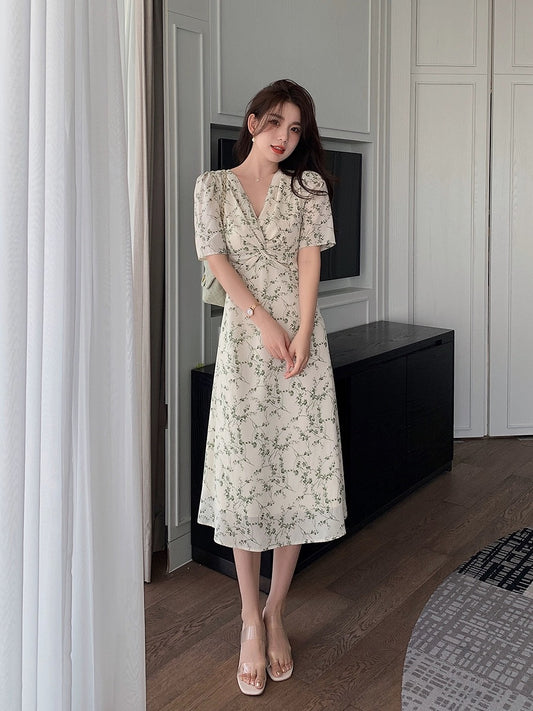 Mrs. Island Song green floral dress tea break dress V-neck dress chiffon a-line women's summer temperament mid-length slim fit