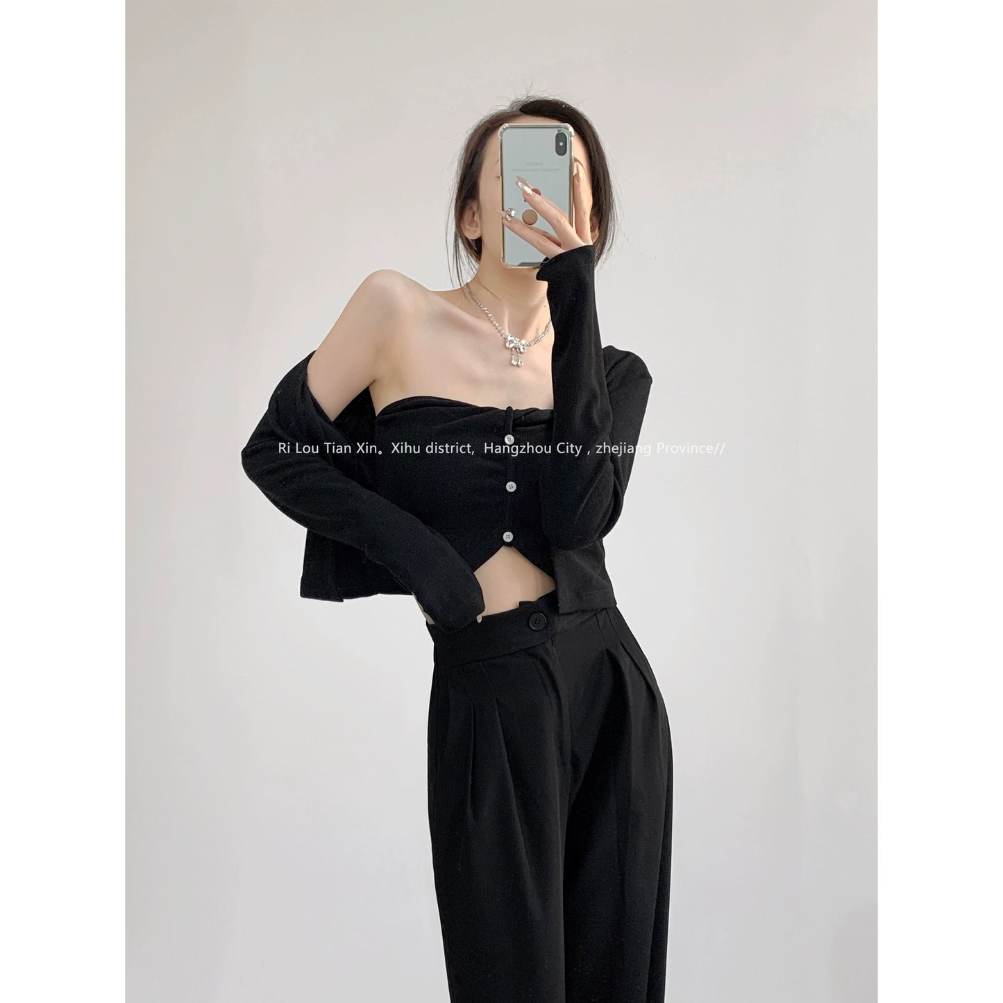 Gentle wind suit V-neck long-sleeved knitted cardigan women's autumn and winter irregular slimming inner tube top vest two-piece set