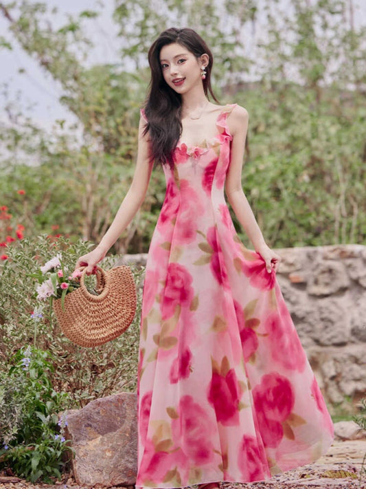 Super beautiful red chiffon floral chic and beautiful suspender dress seaside vacation beach long skirt summer fairy