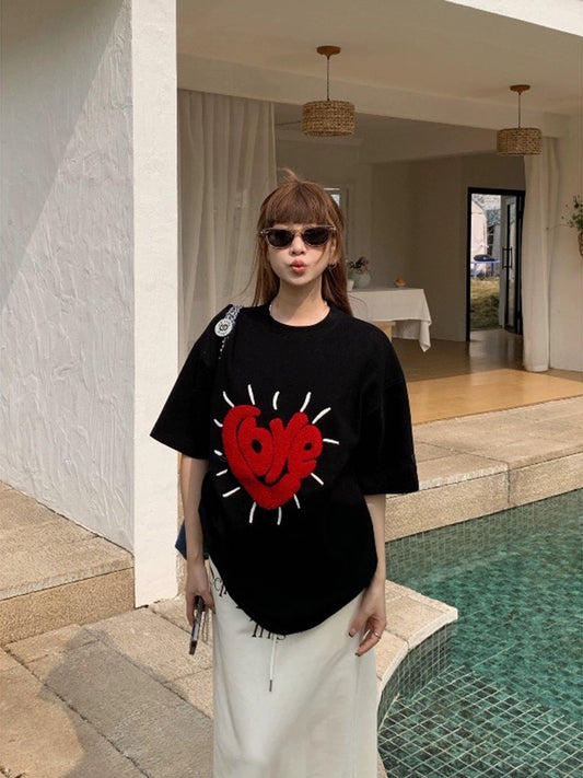 Love embroidered half-sleeved T-shirt for women 2024 summer new style lazy style loose slimming short-sleeved black chic top